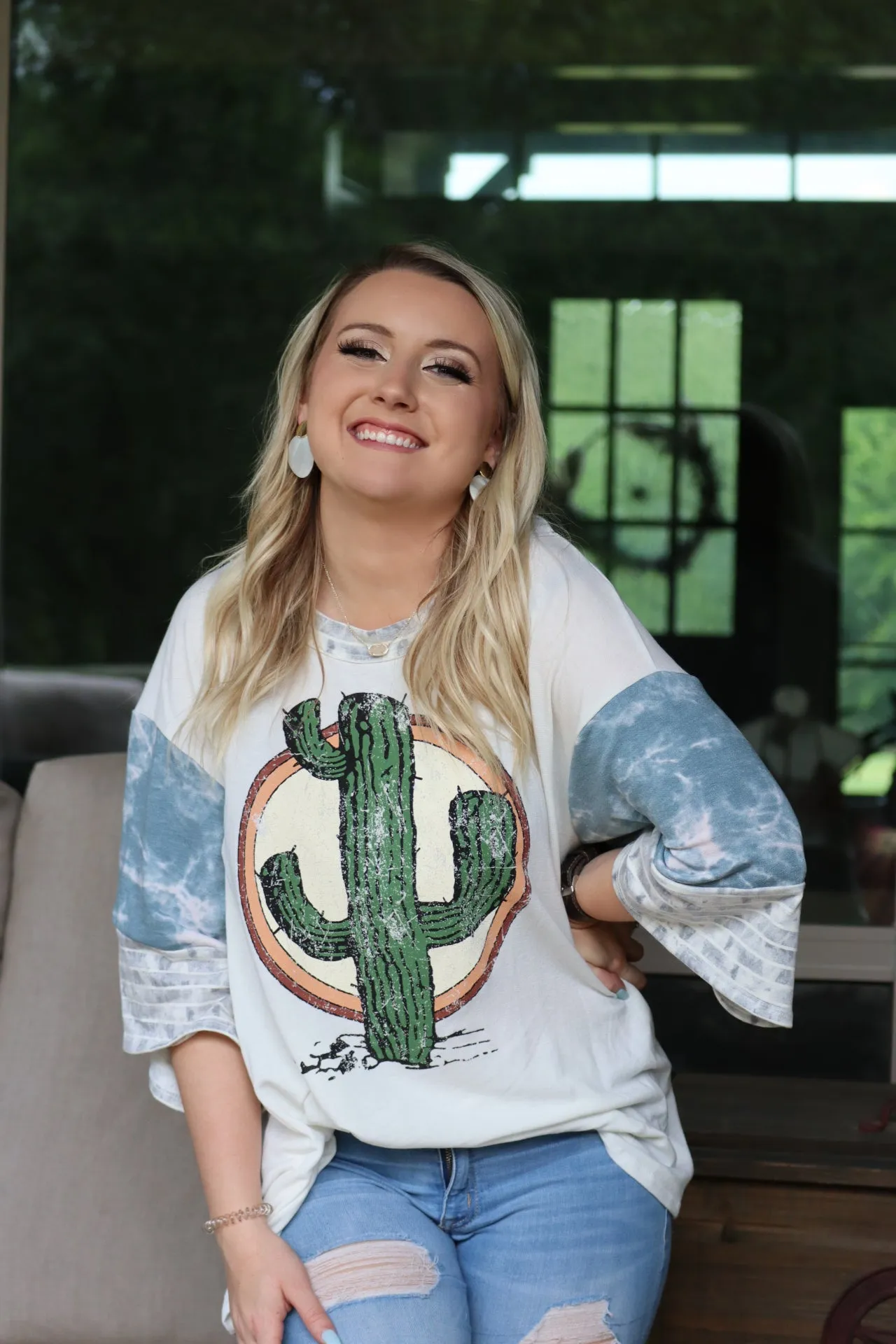 CONNIE'S CAPABLE CACTUS TEE - CREAM