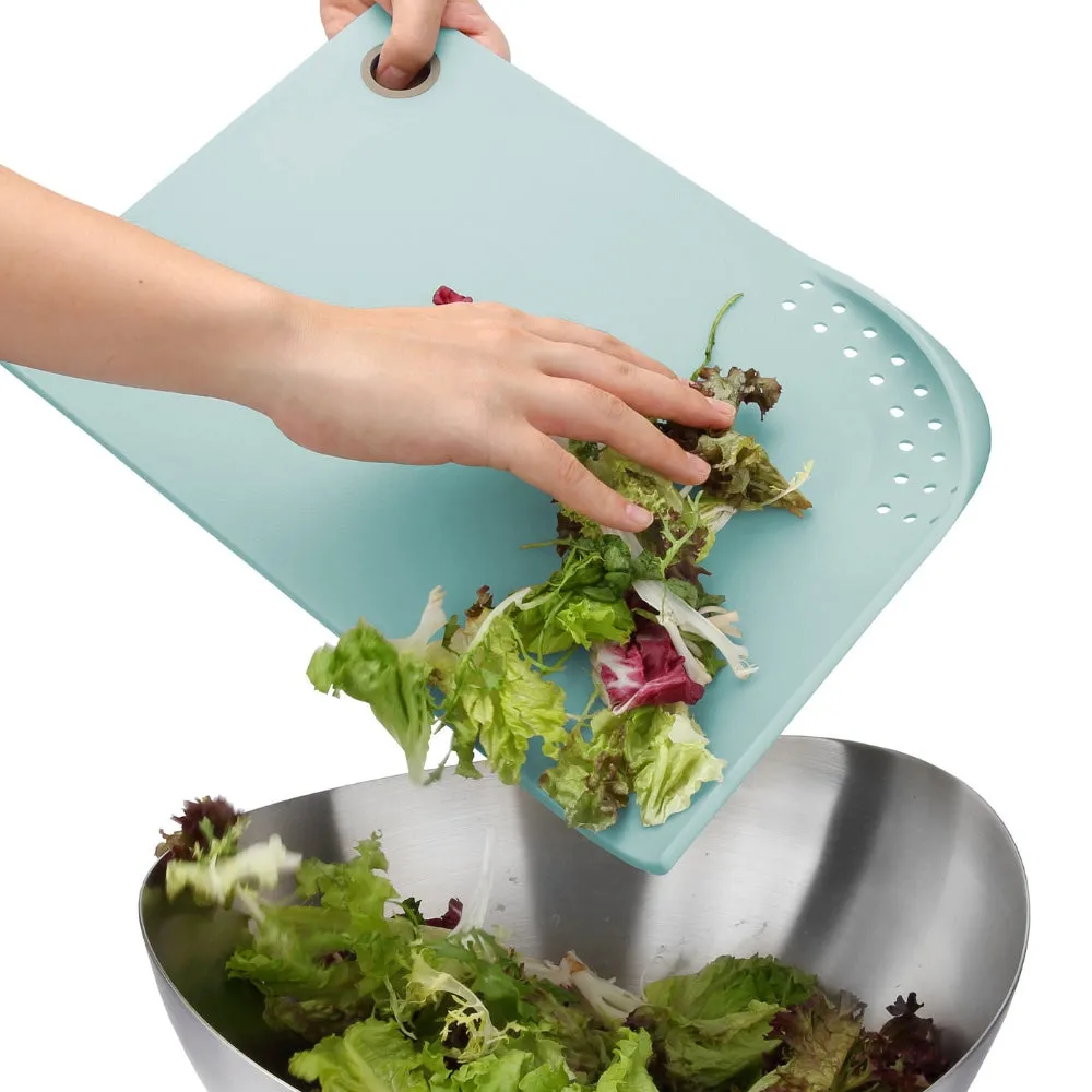 Cut & Drain Cutting Board