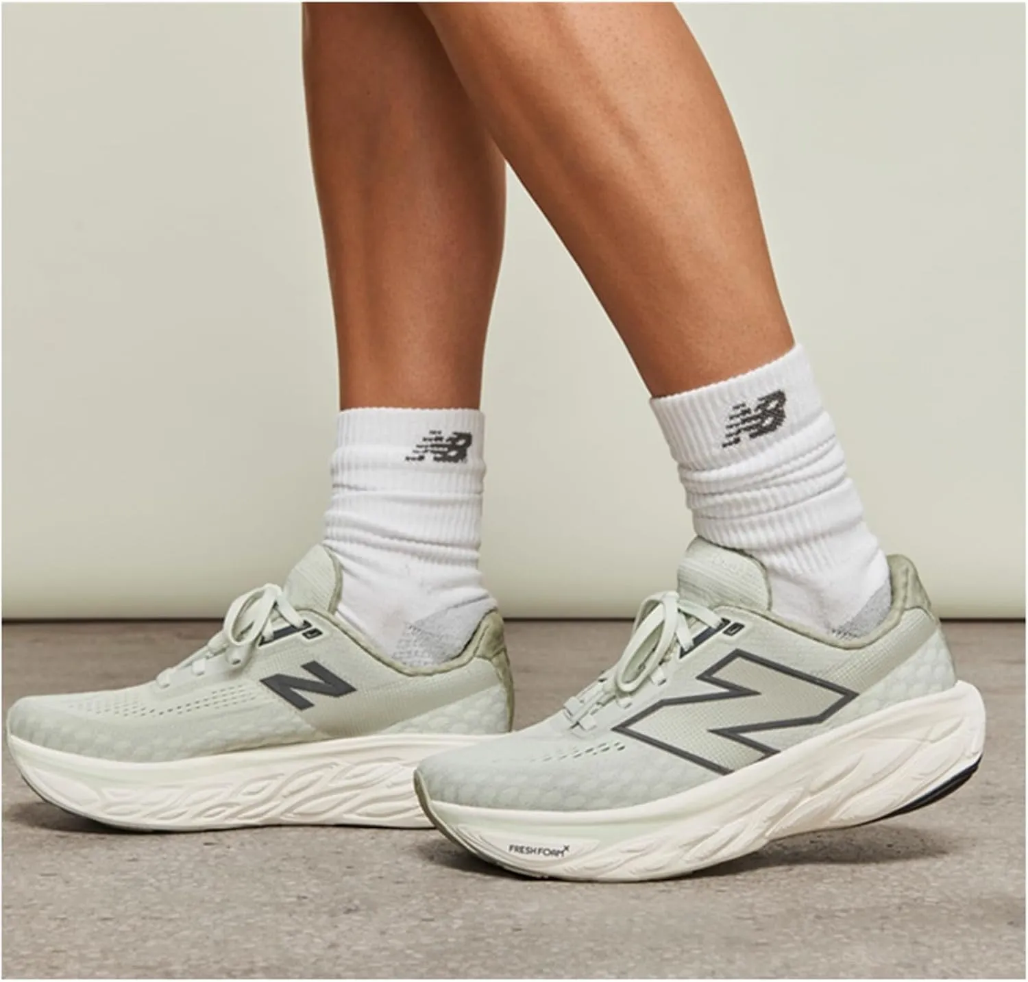 New Balance Men's Fresh Foam 680 V8